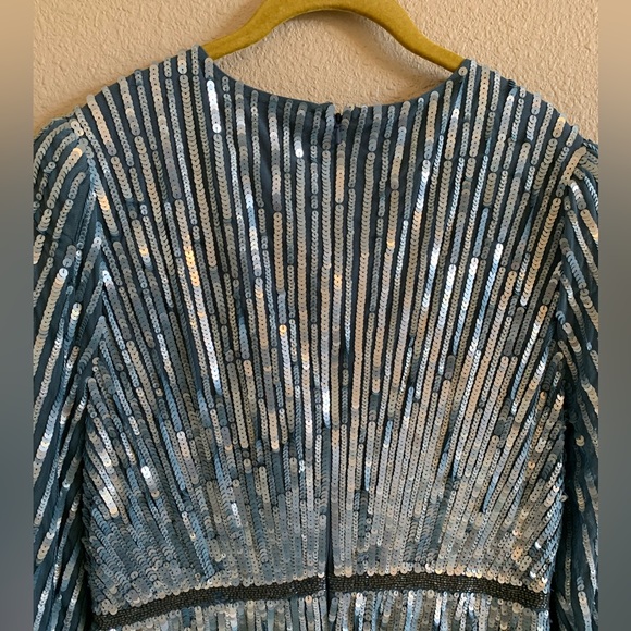 MAC DUGGAL SLATE BLUE SEQUINED WRAP OVER 3/4 SLEEVE GOWN (14) NWT 🌴 - Picture 14 of 16